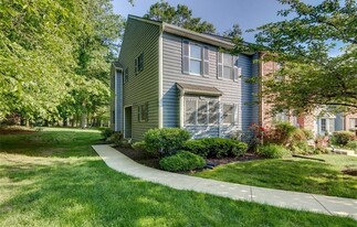 Building Photo - 3201 Bridlewood Dr