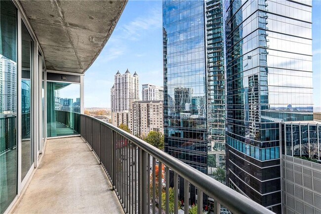 Building Photo - 1080 Peachtree St NE