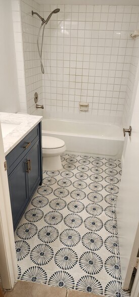 Bathroom - 10403 N Kendall Dr