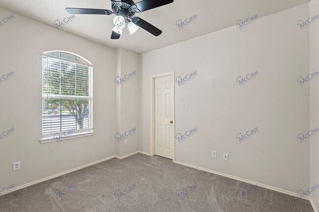 Building Photo - 5305 Timber Ct