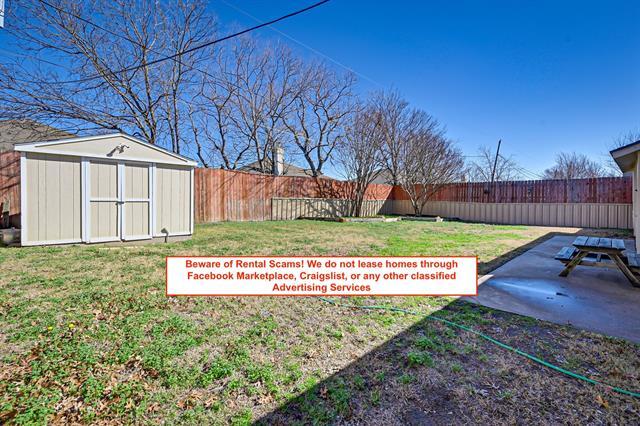 Building Photo - 832 Blue Ridge Dr