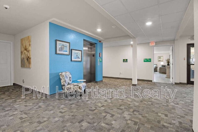 Building Photo - 260 Spanish Moss Cir