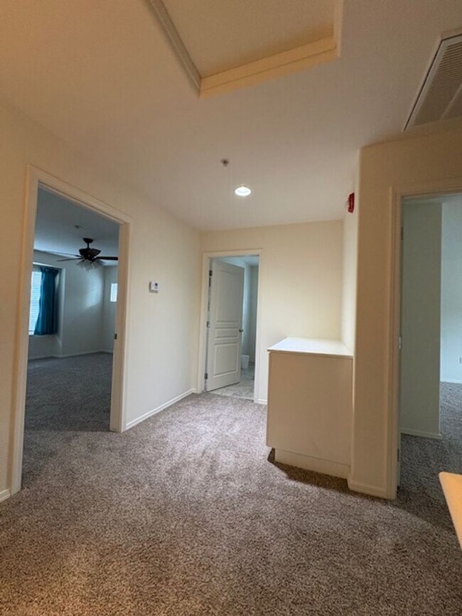 Building Photo - 9137 Arbol del Rosal Way