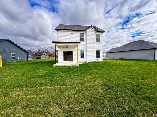 Building Photo - Beautifully Upgraded Home with Island Kitchen And Spacious Primary Suite