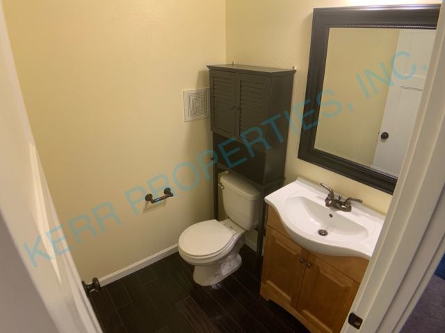 Building Photo - 408 NE 141st Pl