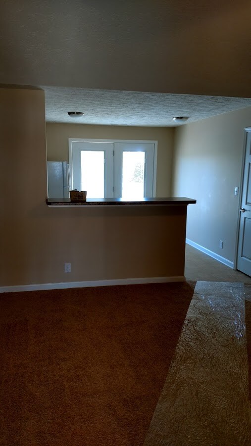 Primary Photo - 11307 Breeze Cir