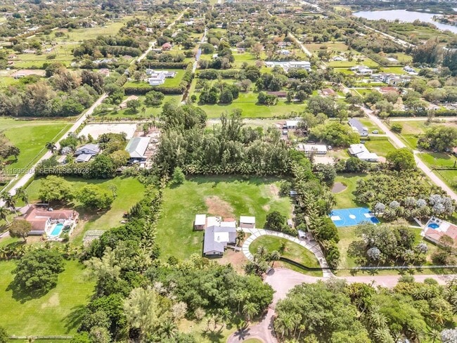 Building Photo - 6920 SW 182nd Way