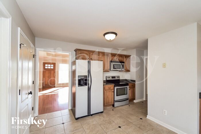 Building Photo - 10777 Plantation Dr