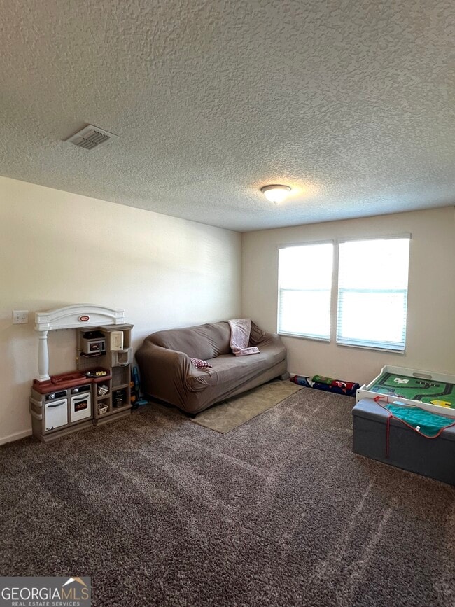 Building Photo - 307 Cedar Breeze Dr