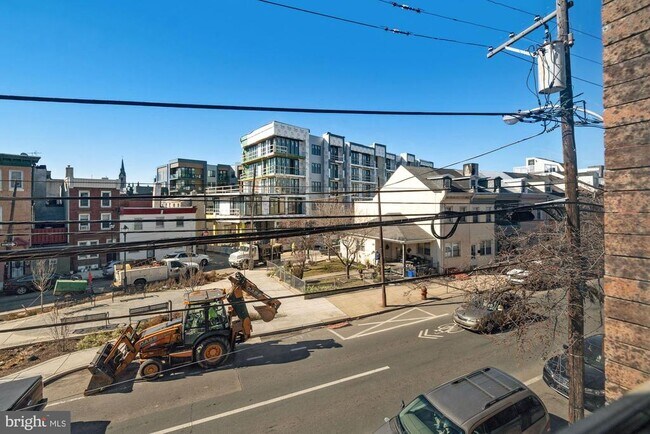 Building Photo - 1210 N Palethorp St