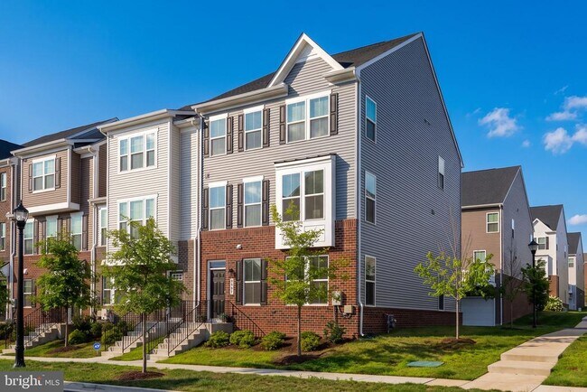 Building Photo - 5507 Greenpoint Ln