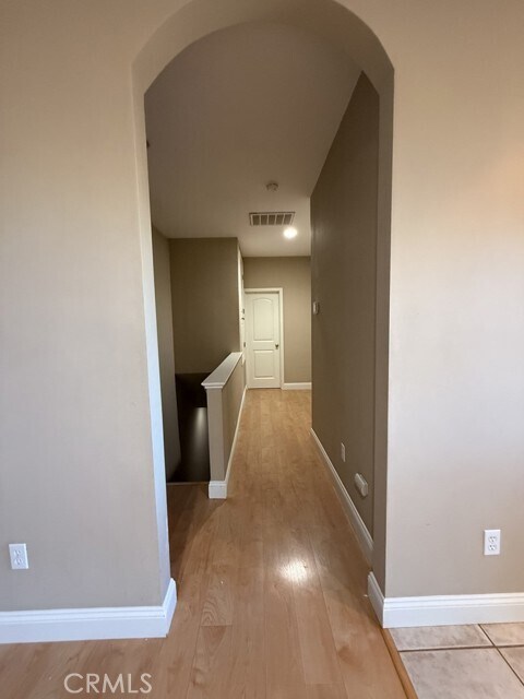 Building Photo - 10401 Point Lakeview Rd