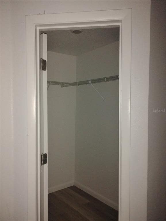 Building Photo - 2549 Grassy Point Dr