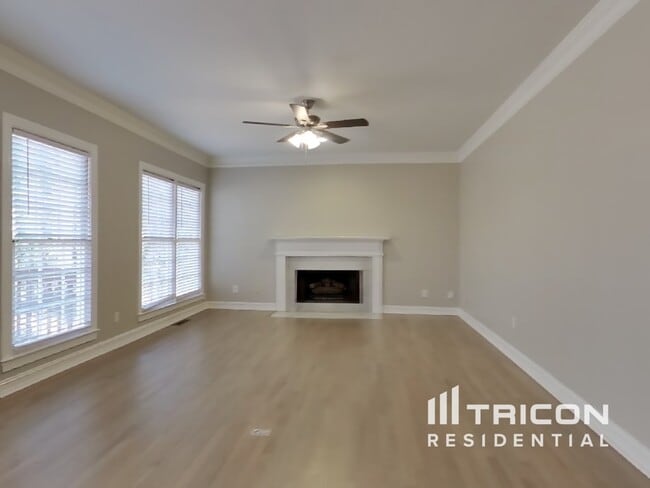 Building Photo - 880 Freemanwood Ln