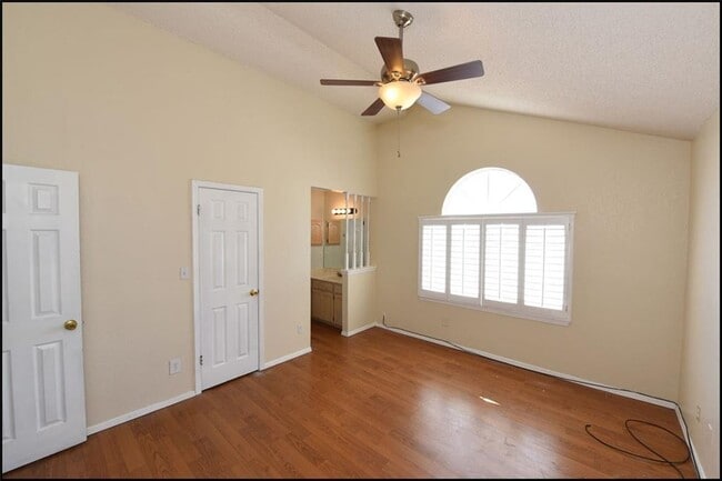 Building Photo - 11466 Napolske Ct