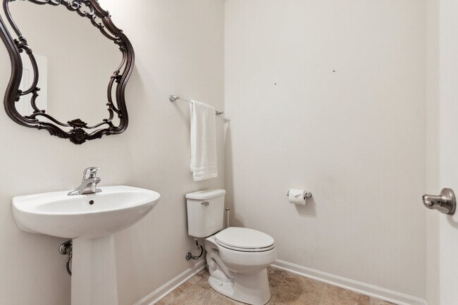 Building Photo - 12811 Conifer St