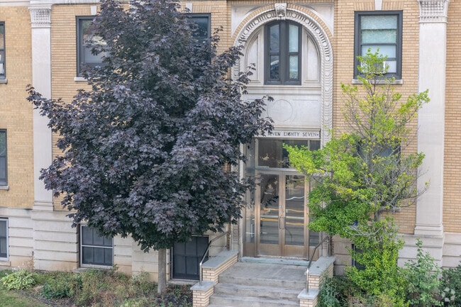 Building Photo - St. Clare Apartments