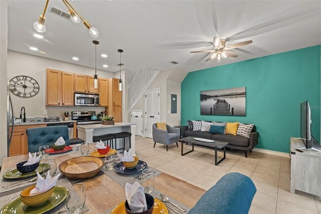 Building Photo - 2344 Caravelle Cir