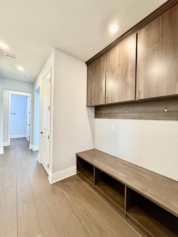 Building Photo - 18824 Birchwood Groves Dr