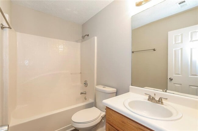 Building Photo - 6961 Mahonia Pl