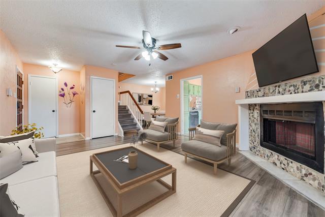 Building Photo - 4230 Madera Rd