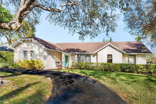 Building Photo - 17341 SW 74th Ave