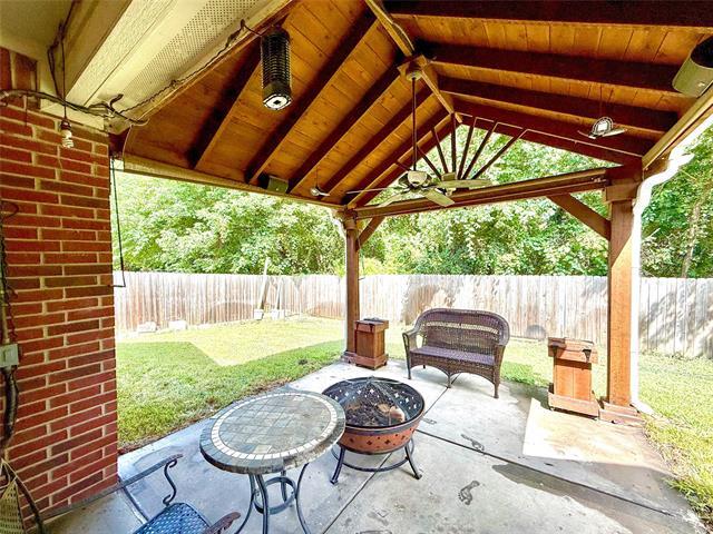 Building Photo - 6018 Blue Oak Dr