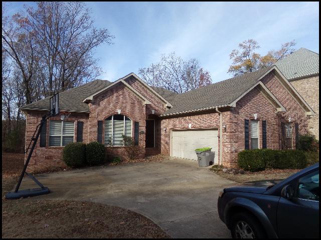 Building Photo - 3153 Stonewall Dr