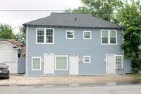 Building Photo - 508 Wayside Dr