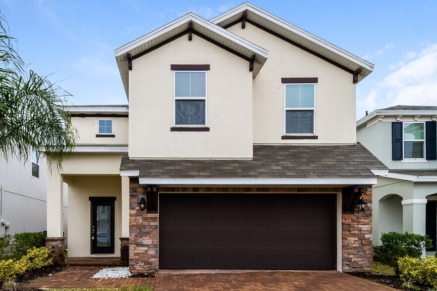 Primary Photo - 3205 Turret Dr