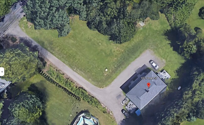 Building Photo - 182 Pearl St