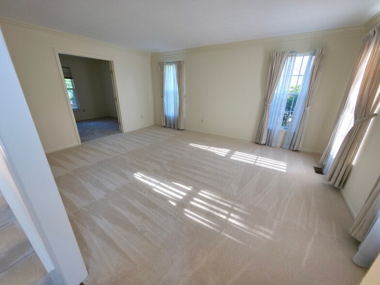 Building Photo - 15803 Lautrec Ct