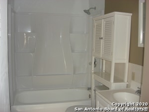 Building Photo - 814 Prado St