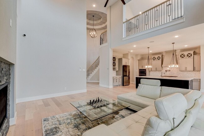 Building Photo - 12223 Drummond Maple Dr