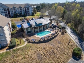 Building Photo - 433 Harts Cove Way