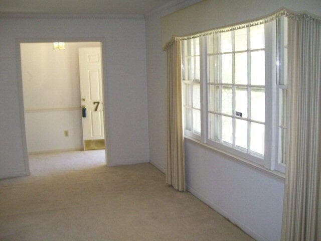 Building Photo - 715 Haile St