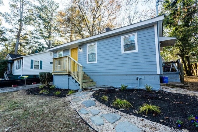 Primary Photo - 4649 Burks Rd