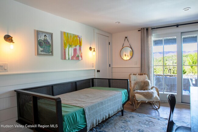 Building Photo - 20 Handys Walk