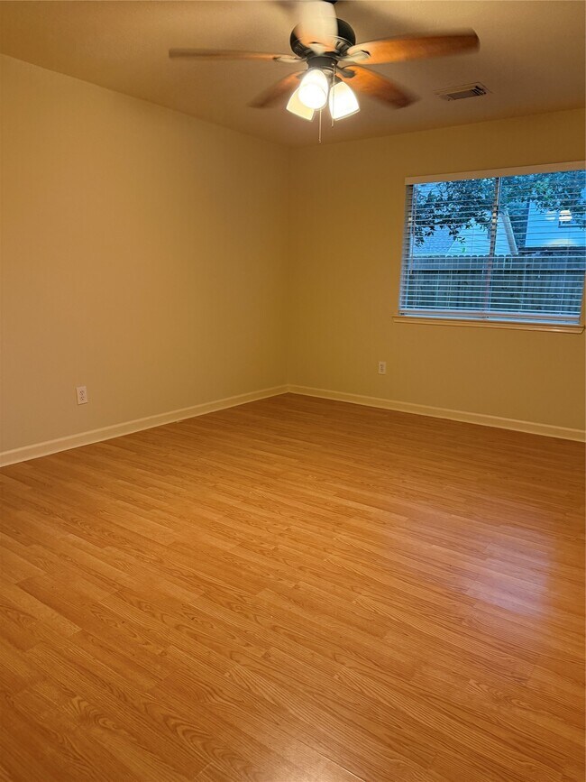Building Photo - 17314 Glenmorris Dr