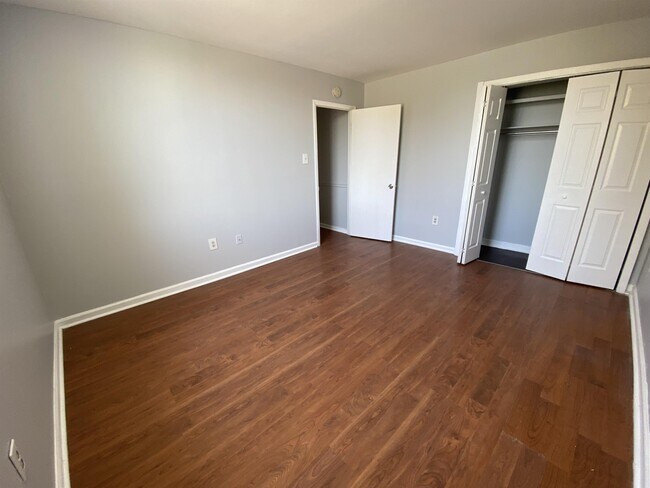 Building Photo - 4406 Camden Ave