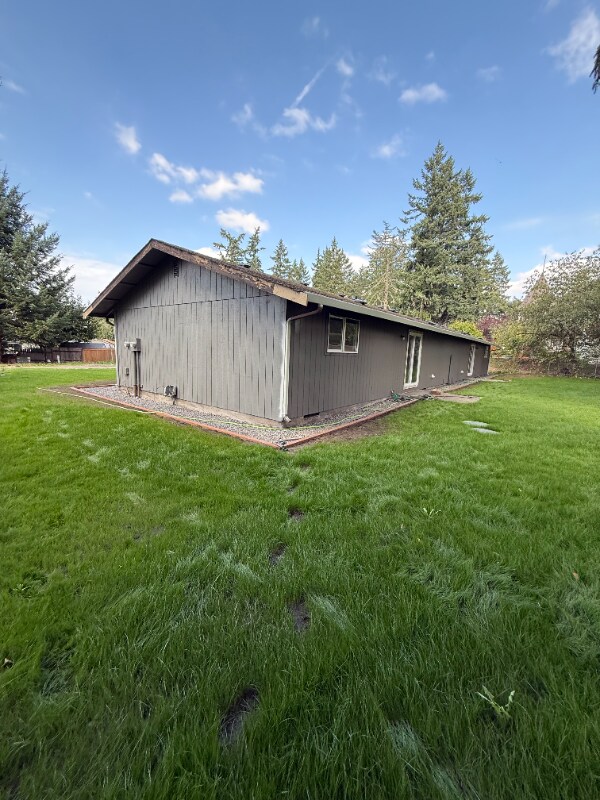 Building Photo - 818 173rd St S