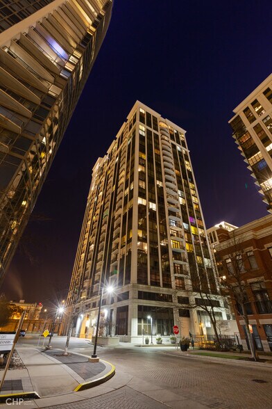 Building Photo - 233 E 13th St