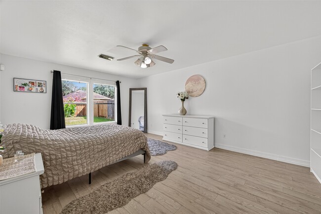 Building Photo - 20618 Rustic Hearth Ct