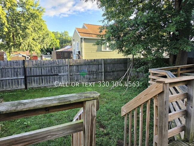 Building Photo - 2849 Trenton Rd
