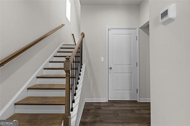 Building Photo - 1578 Ridgebrook Downs