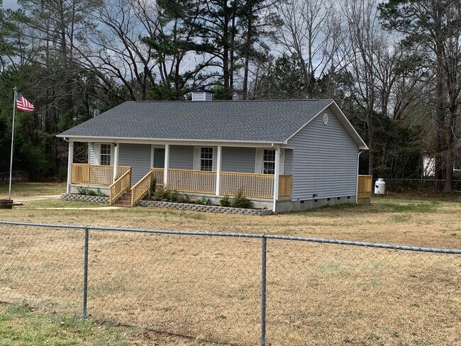 Front Porch - 106 Whitaker Ct