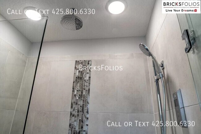 Building Photo - 14508 Crestavista Ave