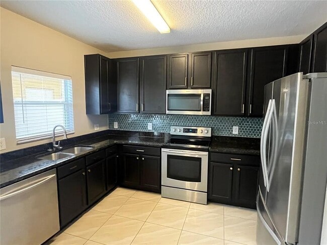 Building Photo - 13344 Harbor Shore Ln