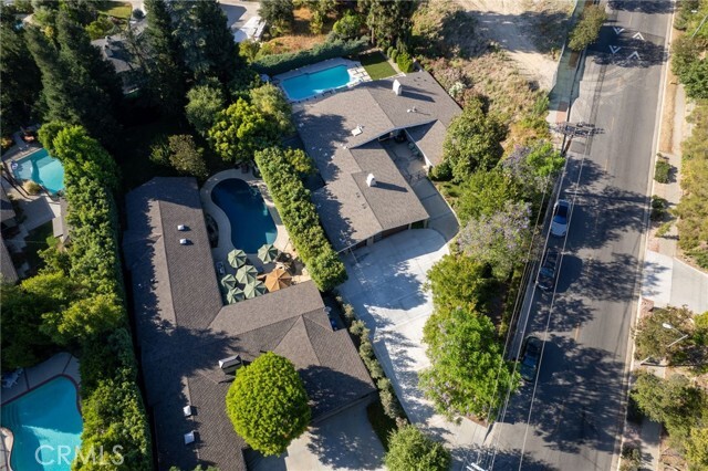 Building Photo - 20351 Wells Dr