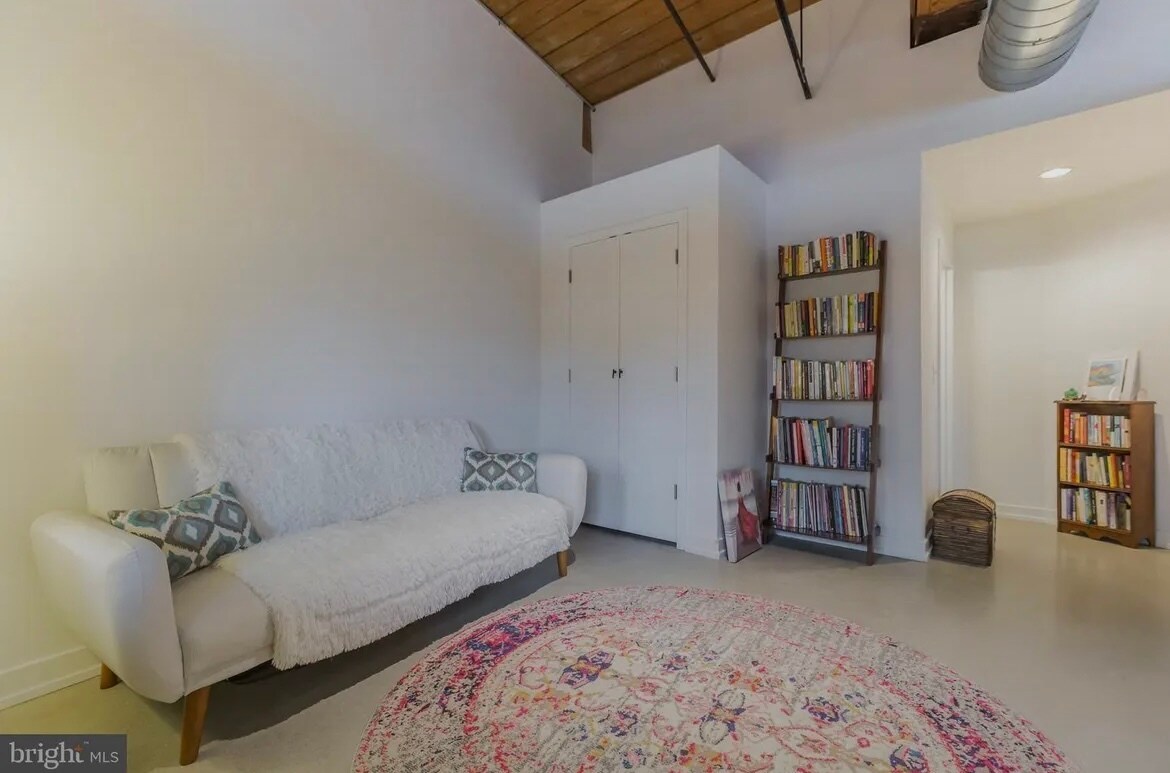 Building Photo - 1147 N 4th St